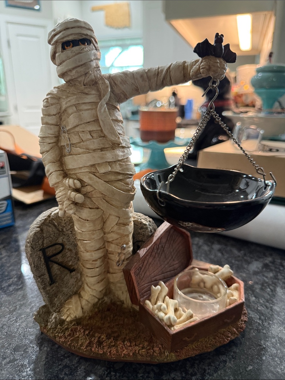 Yankee Candle Mummy Hanging Tart Wax Warmer